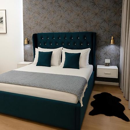 Hotel Capital Inn טיראנה מראה חיצוני תמונה