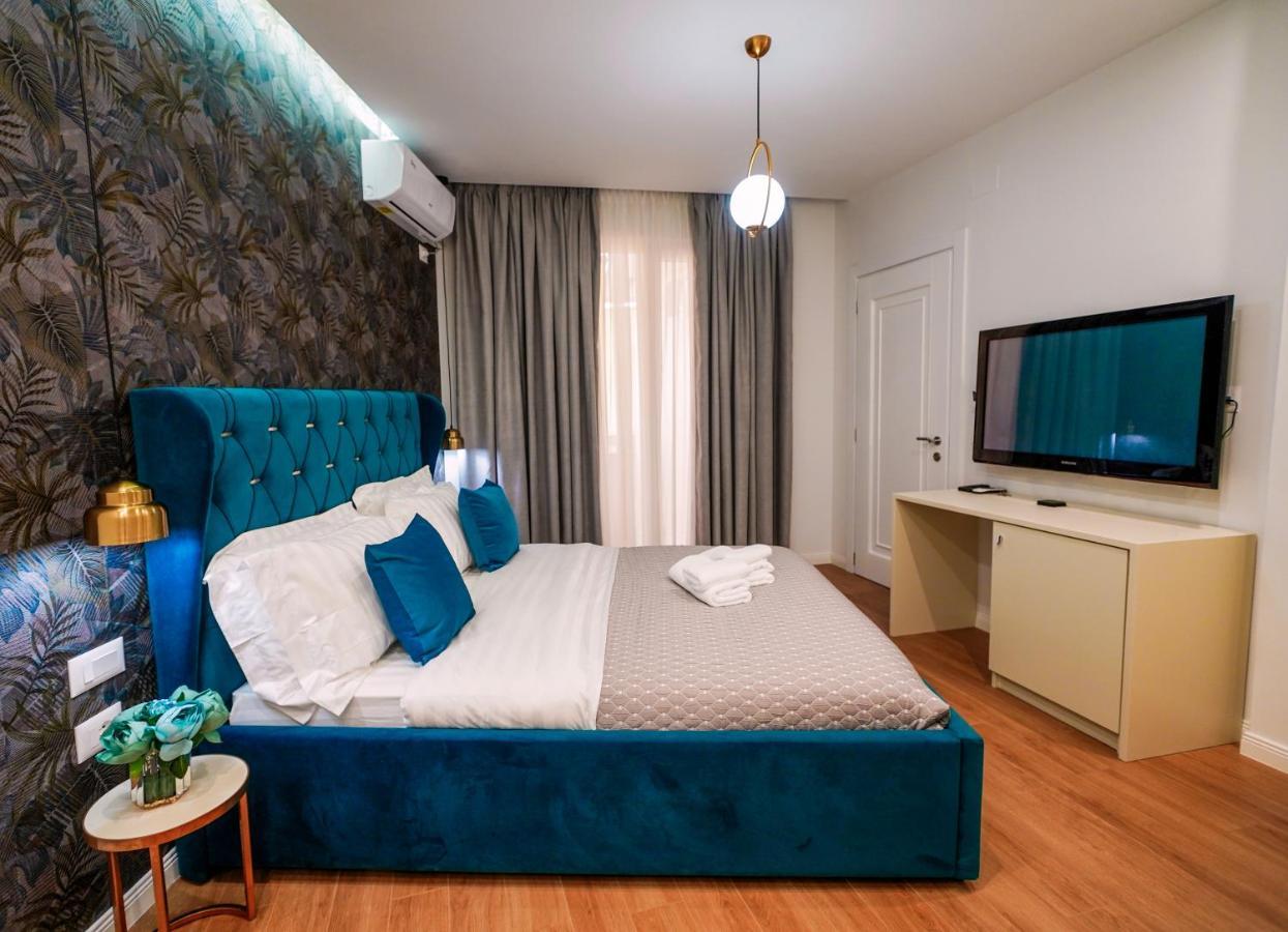 Hotel Capital Inn טיראנה מראה חיצוני תמונה
