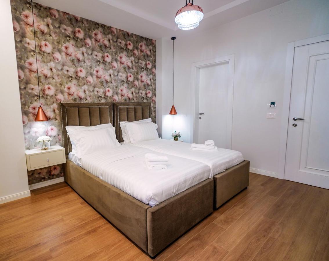 Hotel Capital Inn טיראנה מראה חיצוני תמונה